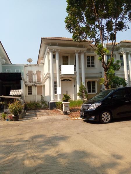 Rumah Dijual di Cluster Oakwood Lippo Cikarang